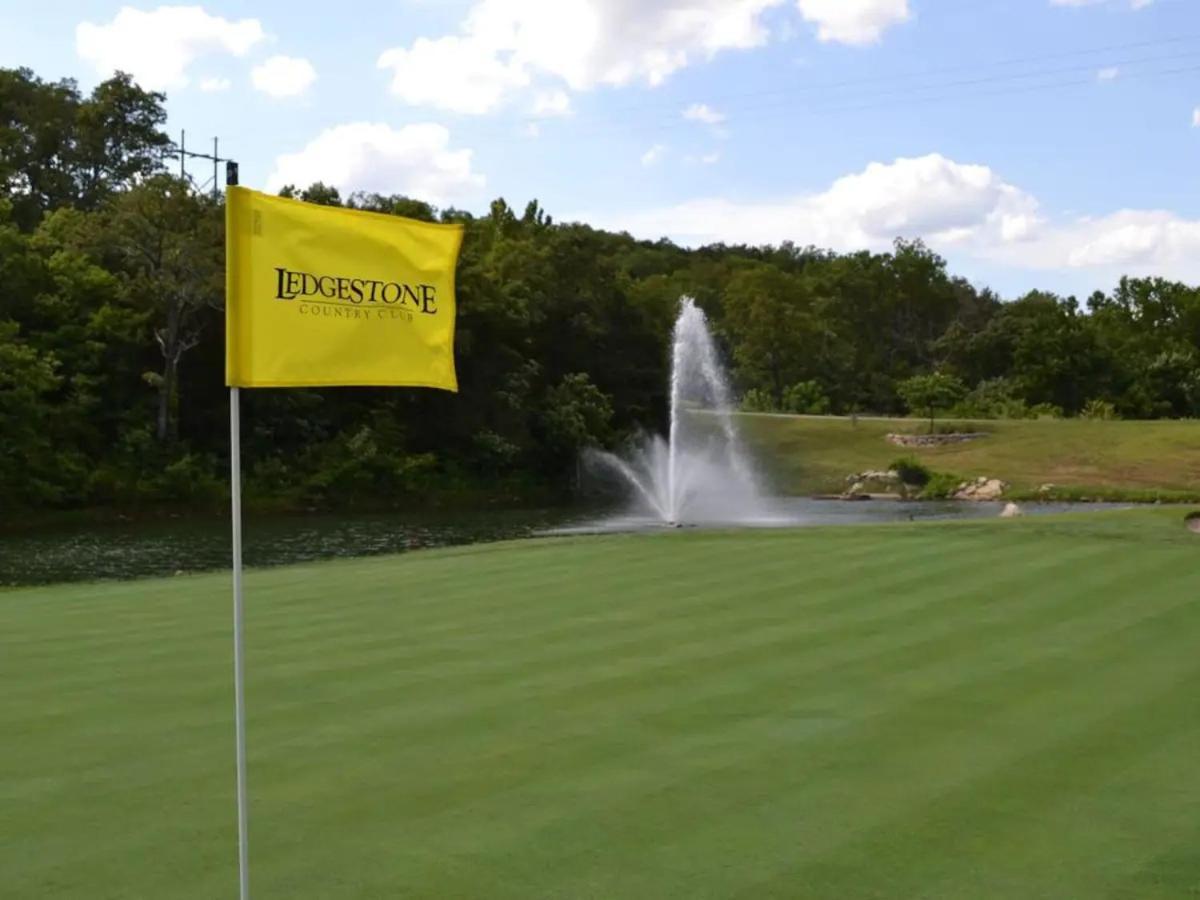 Golf On Site - Walk-In Shower - Jetted Tub - Free Attraction Tickets Included Branson Extérieur photo