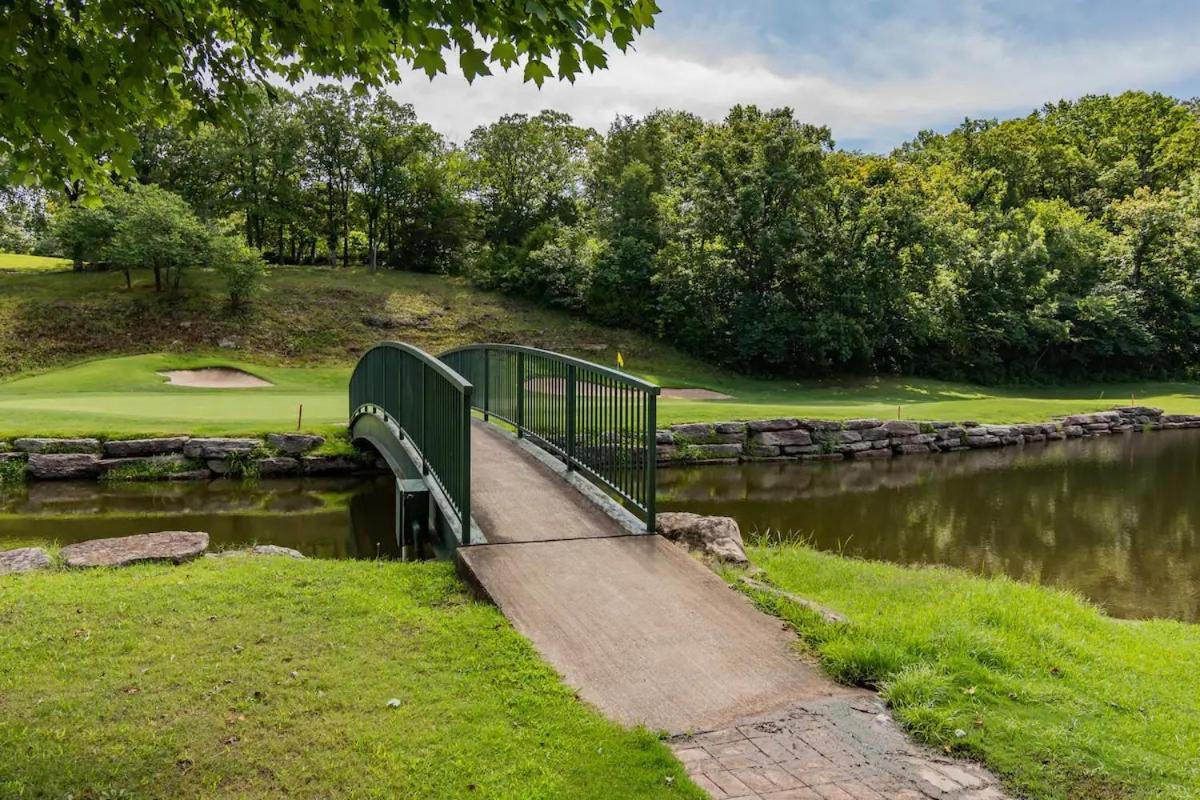 Golf On Site - Walk-In Shower - Jetted Tub - Free Attraction Tickets Included Branson Extérieur photo
