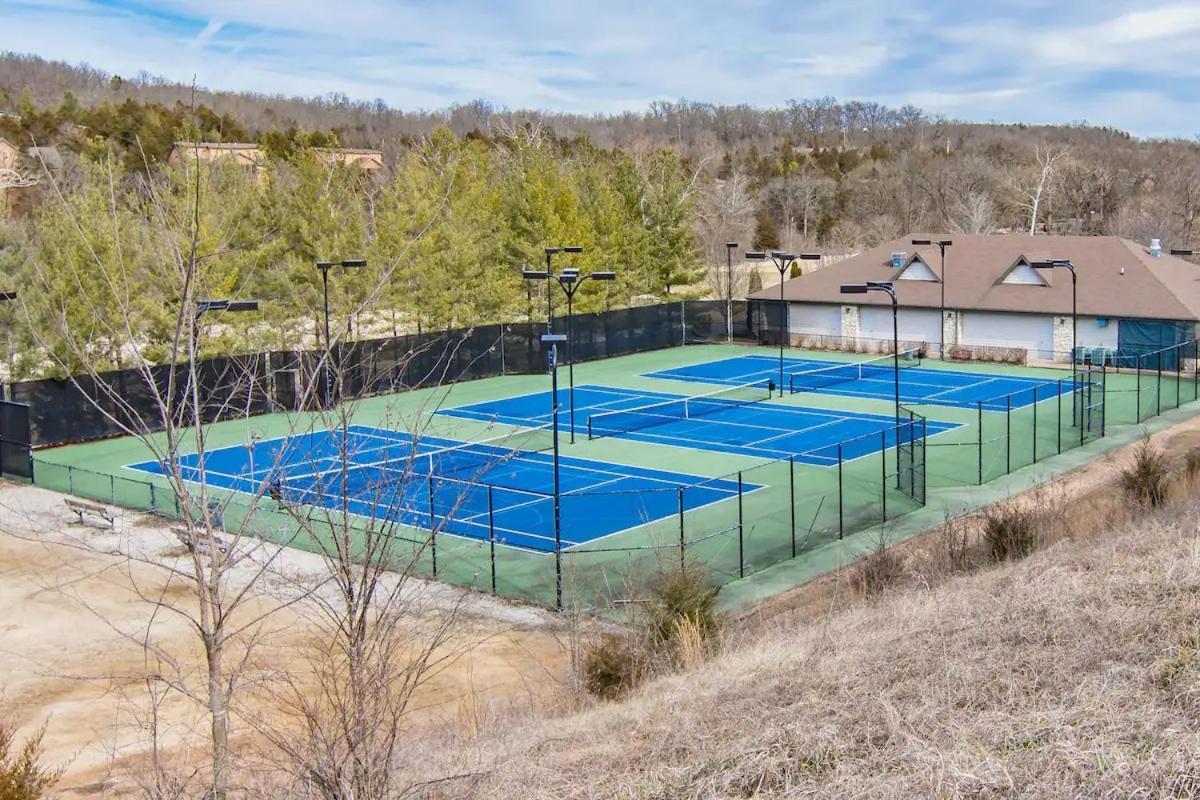 Golf On Site - Walk-In Shower - Jetted Tub - Free Attraction Tickets Included Branson Extérieur photo